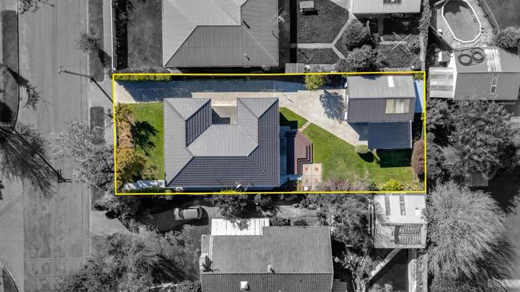 32 Teesdale Street Burnside_12