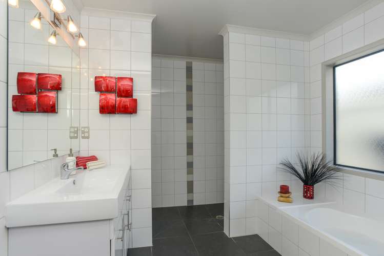 87 Merlot Drive Greenmeadows_18