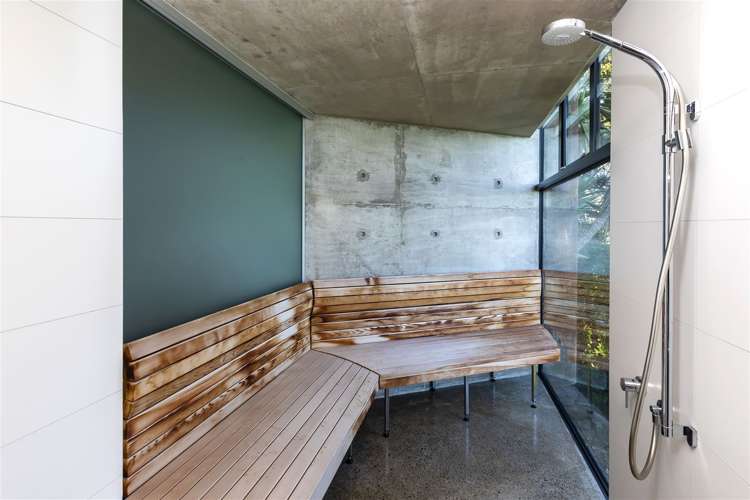 1 Whitewash Head Road Scarborough_24