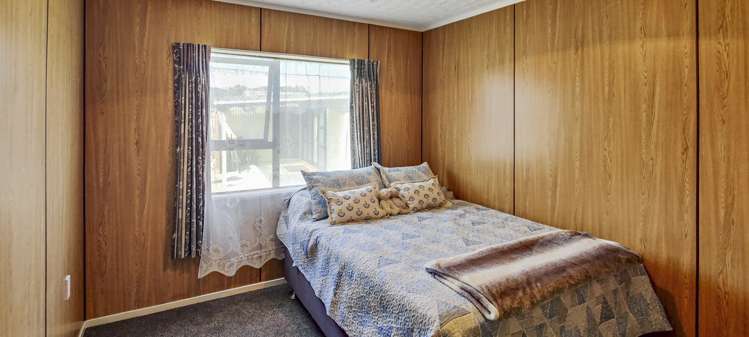 126 Lorraine Place Whangamata_6