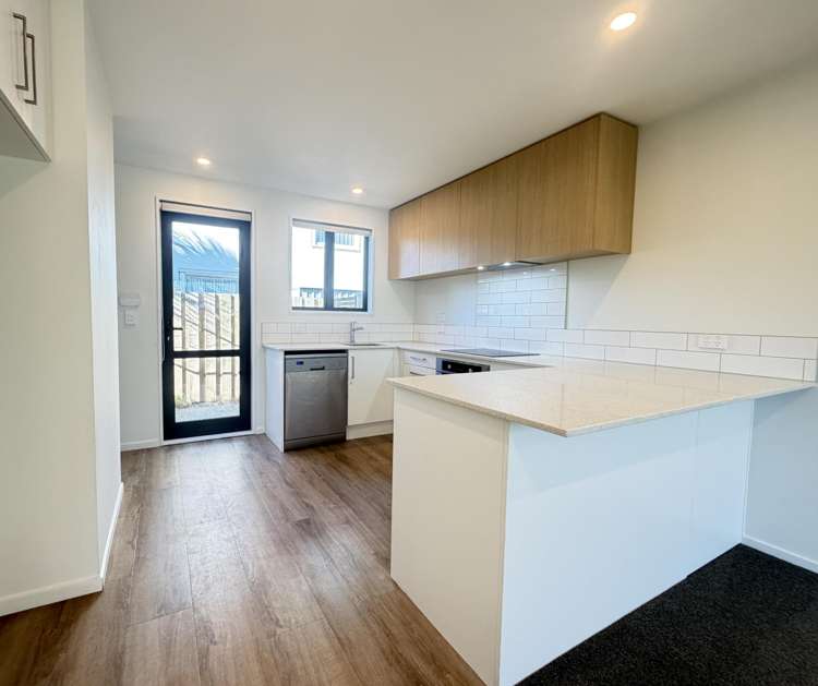 2/7 Hume Street Sydenham_5