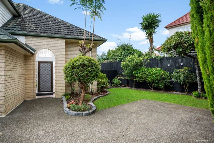 2/14 Casabella Court Northpark_16