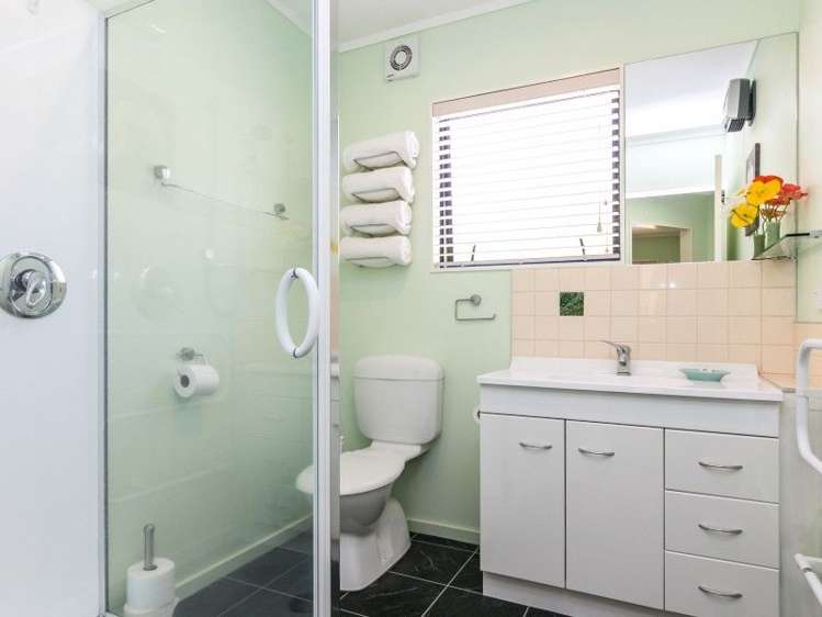 9 Thompson Place Anakiwa and Surrounds_9