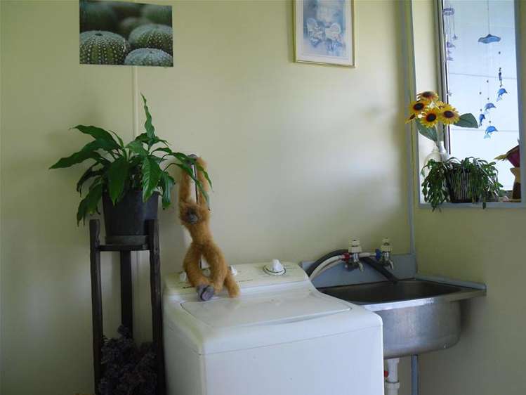 152 Portia Street Stratford_13