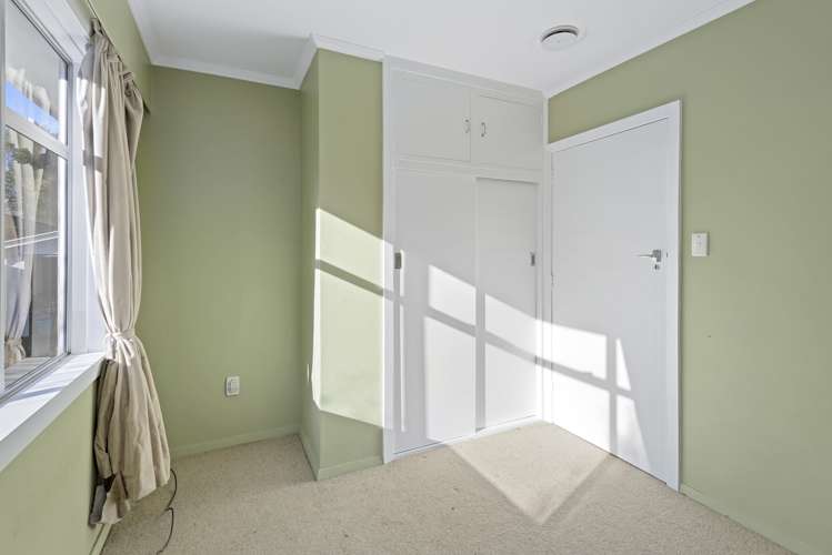 8 Oakhurst Place Russley_9