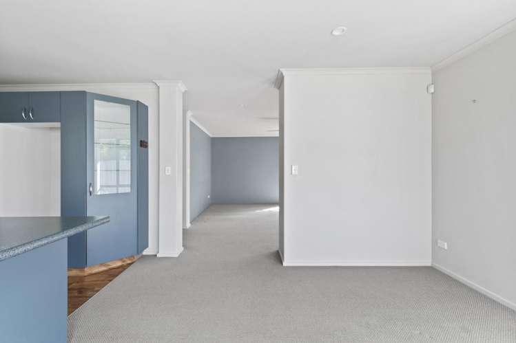 5 Holcroft Place 2750_5