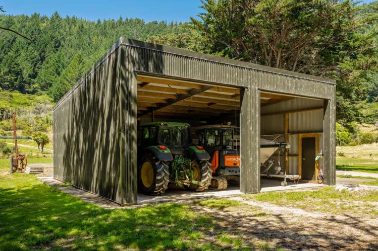 528 Oyster Bay Marlborough Sounds_31