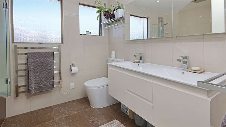 1/56 Woodglen Road Glen Eden_10