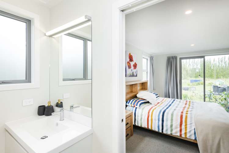 526 Nelson Road Riverdale_10