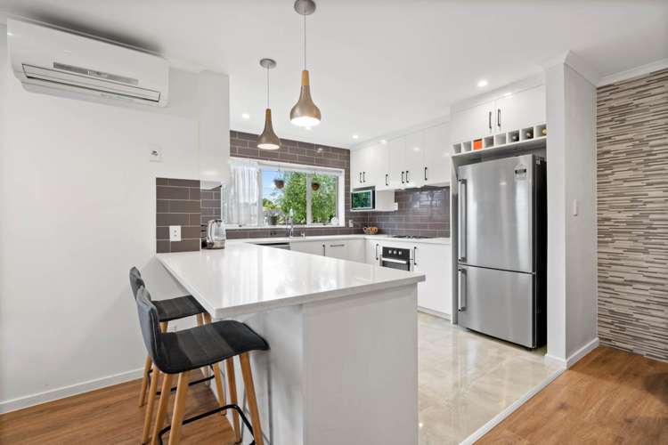 1 Thomas Rea Place Te Atatu South_11