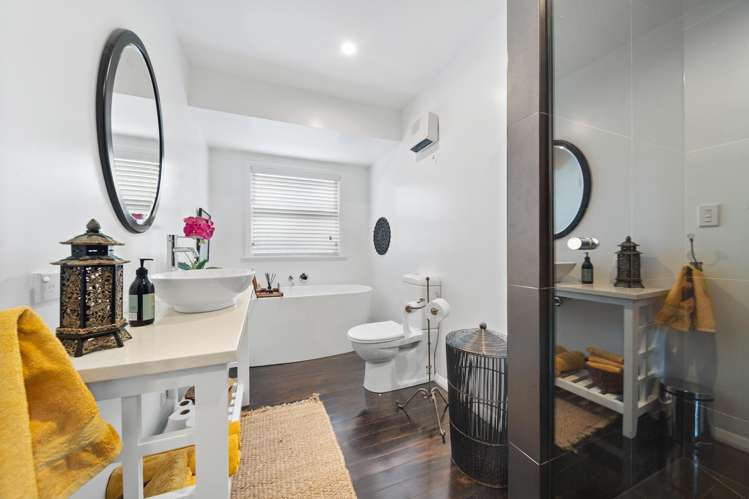 14 Miro Street Lansdowne_14