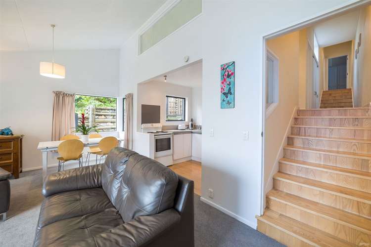 5b Wye Place Fernhill/Sunshine Bay_7