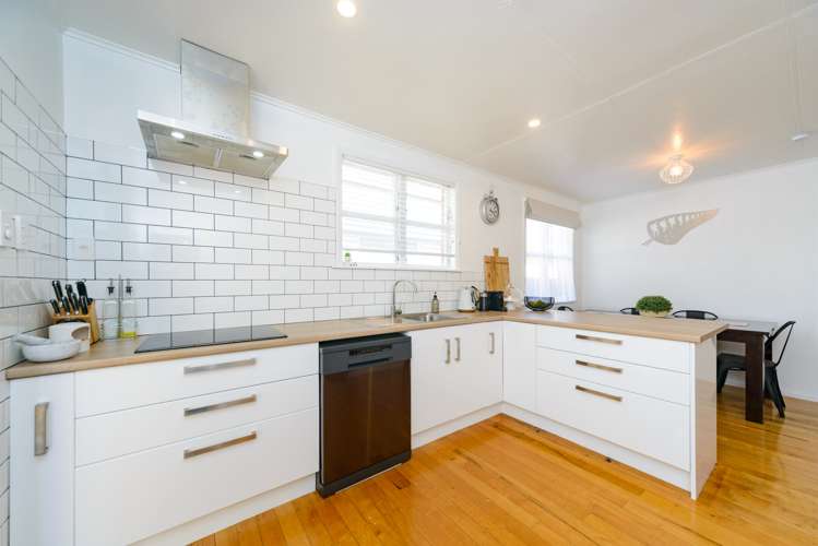 3 Sefton Avenue Highbury_5