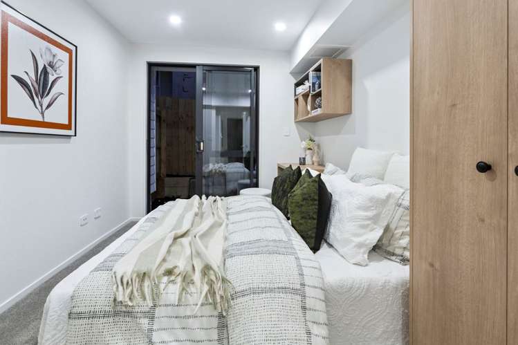 7-9/246 Wairau Road Glenfield_16