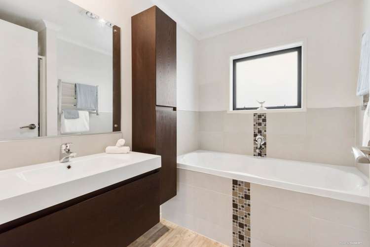 42 Tomairangi Crescent Pukekohe_12