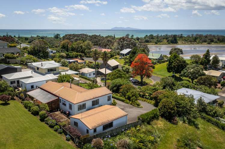 2 Denby Close Athenree_41