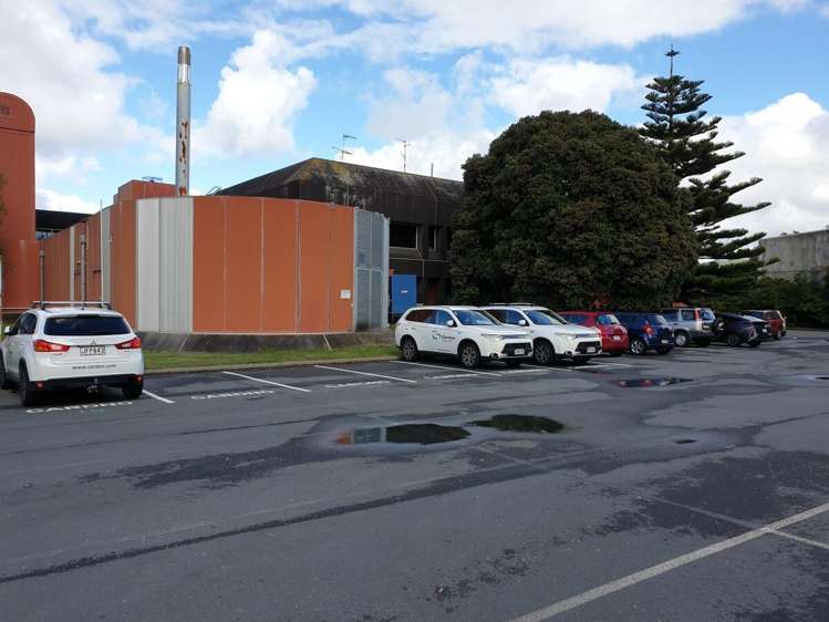 85 The Esplanade Petone_10