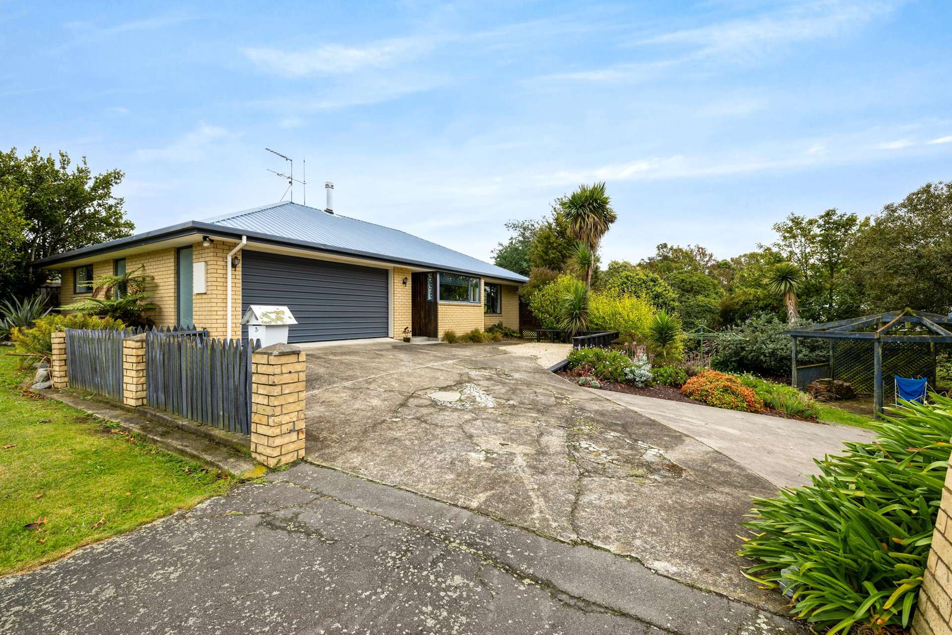 2A Bank Street Amberley_0