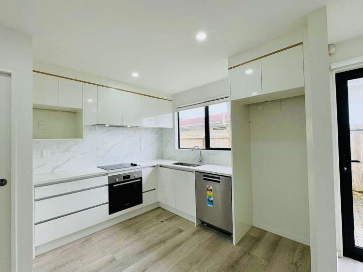 1/30 Arnwood Street Manurewa_1