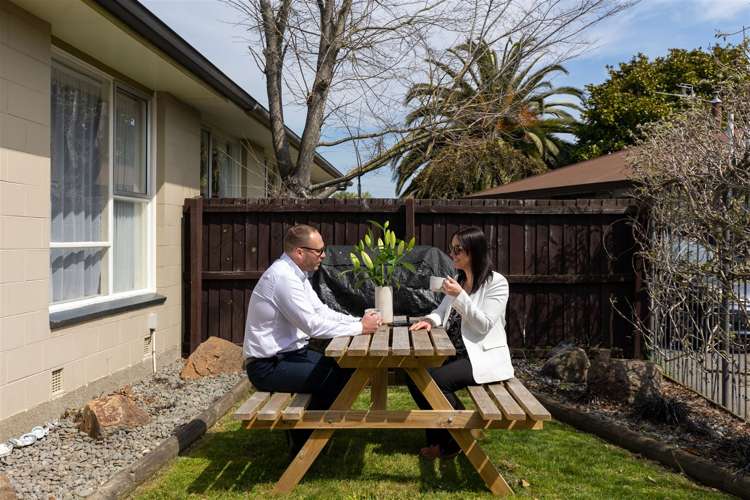 2/23 Branksome Place Parklands_16