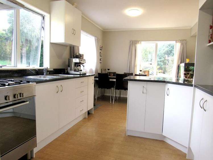 2/23 Abraham Place Saint Johns_5