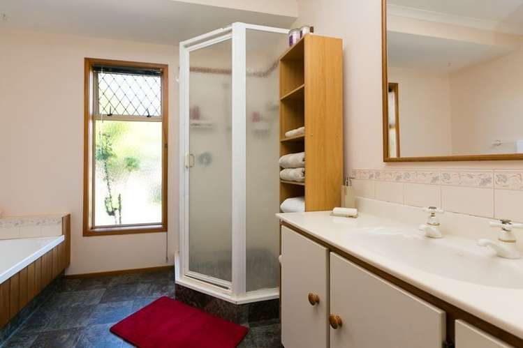 3 Protea Place Bell Block_24