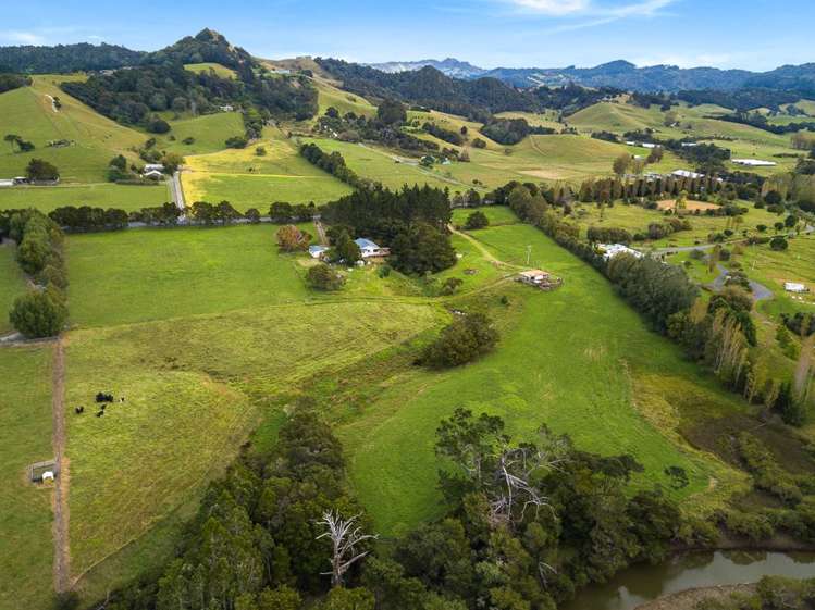 1037 Leigh Road Matakana_21