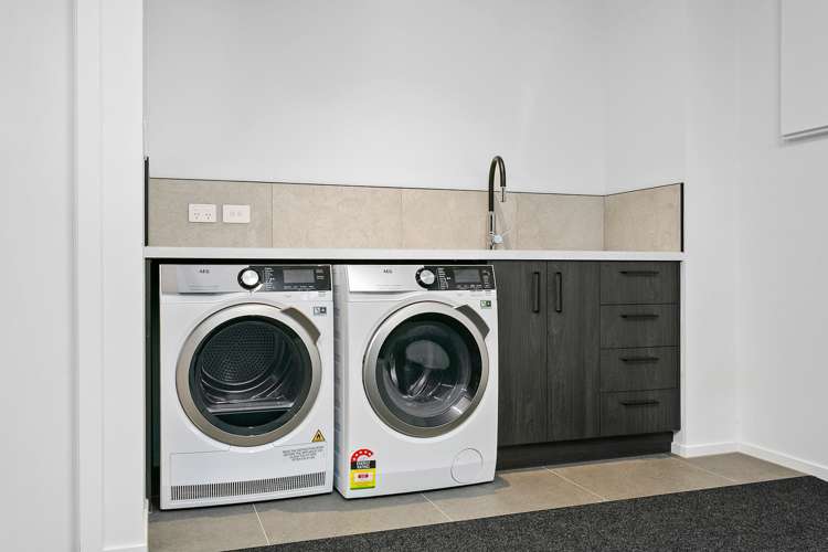 9 Lakewood Lane Cambridge_22