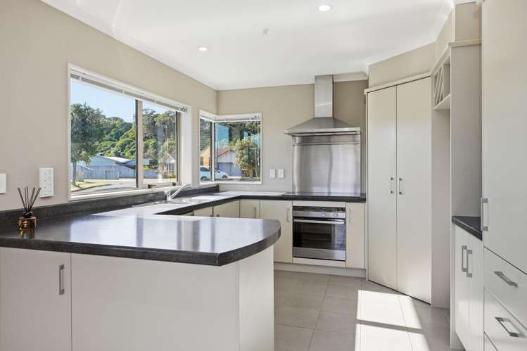 2 Edward Bullen Place_5