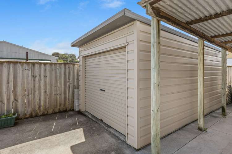 2/6 Warre Street Waitara_16