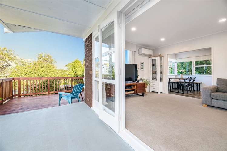 8 Spence Road Henderson_11