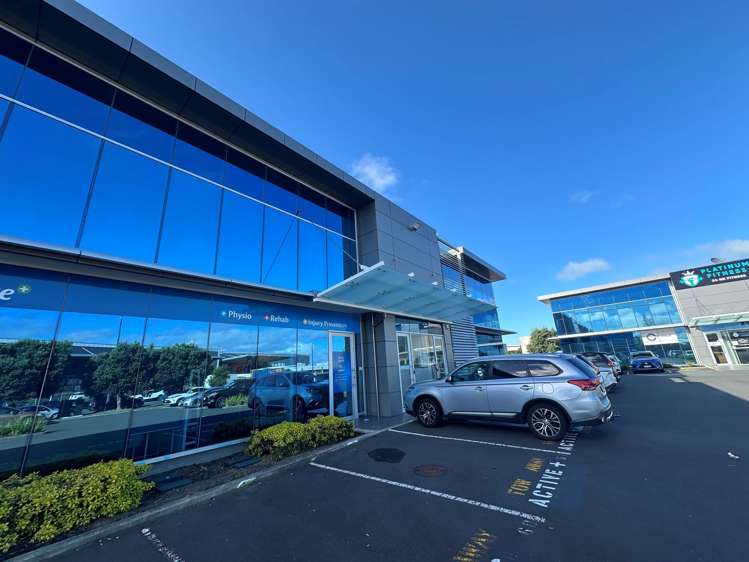 Level 1/4 Pavilion Drive Mangere_6