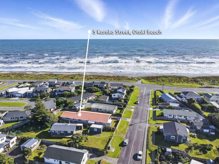 5 Karaka Street Otaki Beach_46