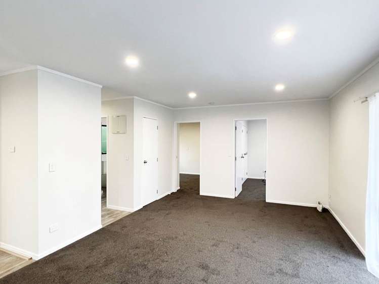 53 Blakeborough Drive Forrest Hill_14