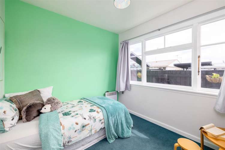 564 Hereford Street Linwood_10