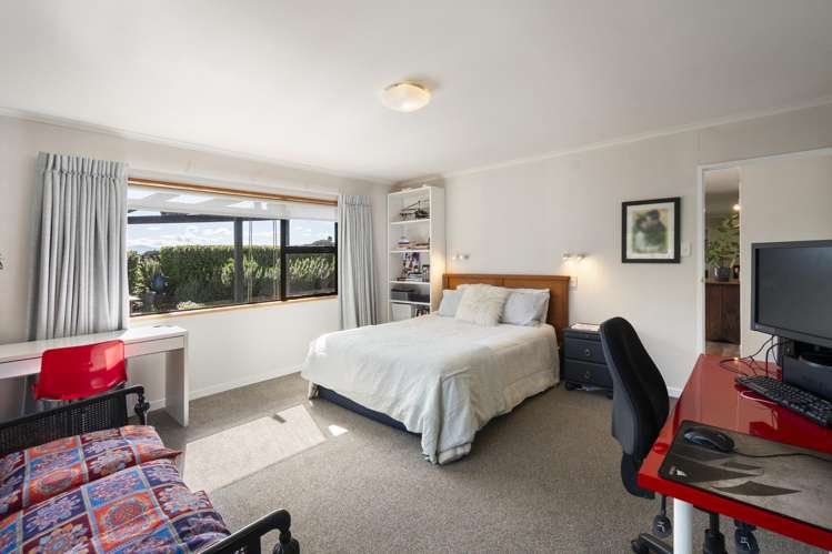 61 Turitea Road Fitzherbert_11