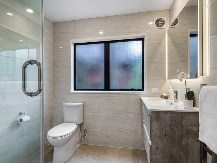 8/82 Bassett Road Remuera_15