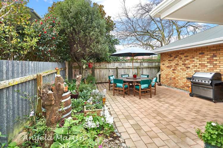 4 Barnes Court Roslyn_8