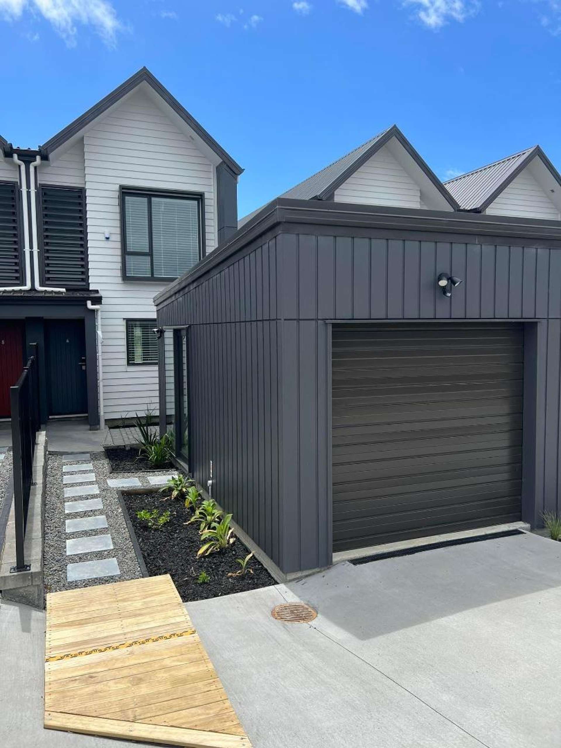 6/3 Walsh Road Milldale_0