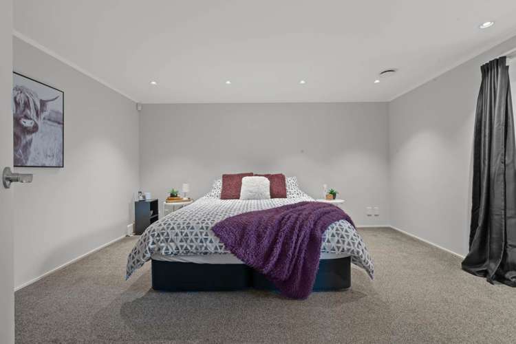 12 Luplau Crescent Cockle Bay_23