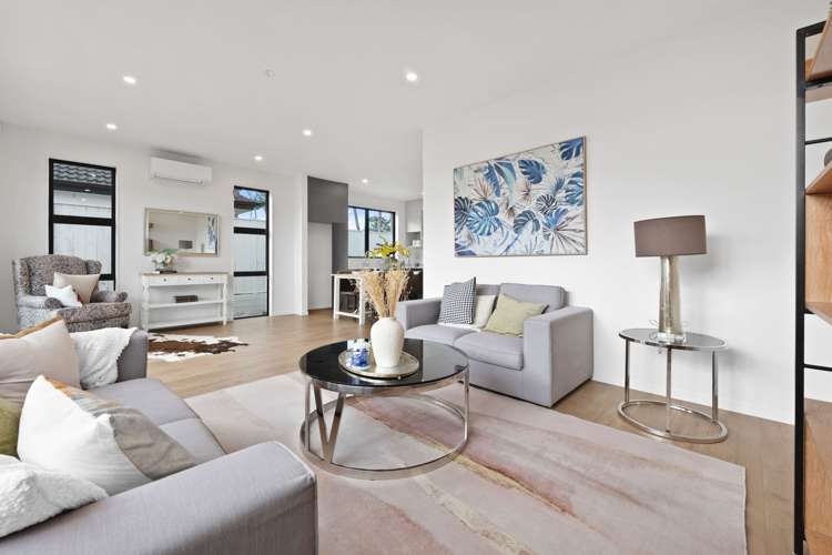 4 Auden Close Somerville_6