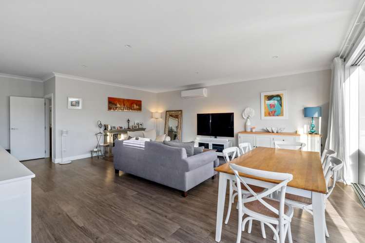204 Coutts Street Rongotai_4