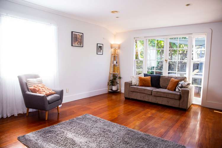 3 Fernleigh Avenue Royal Oak_22