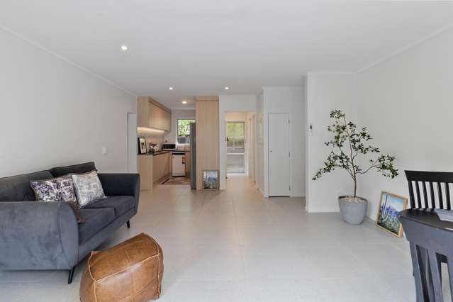 2/34 Kitchener Road Sandringham_4