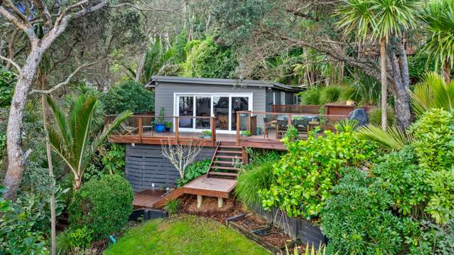 25 Berridge Road Muriwai_1