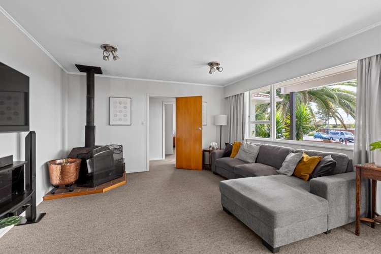 43 Rewarewa Road Te Atatu Peninsula_12