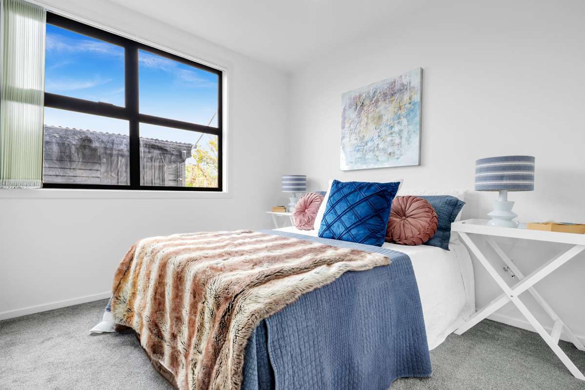 1 Sutton Avenue_4
