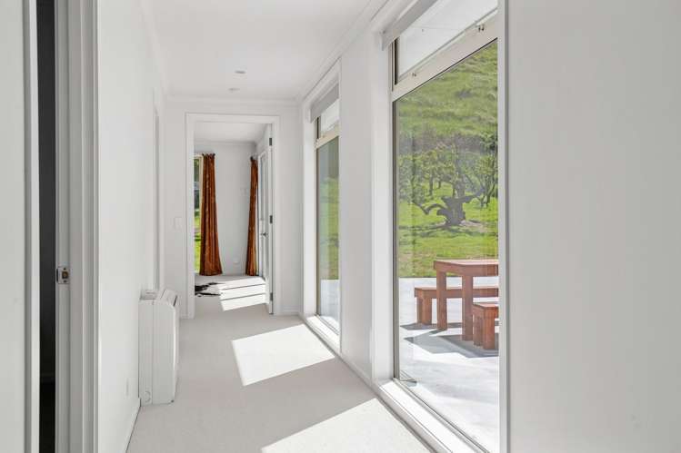 5892 Ettrick - Raes Junction Road Roxburgh_16