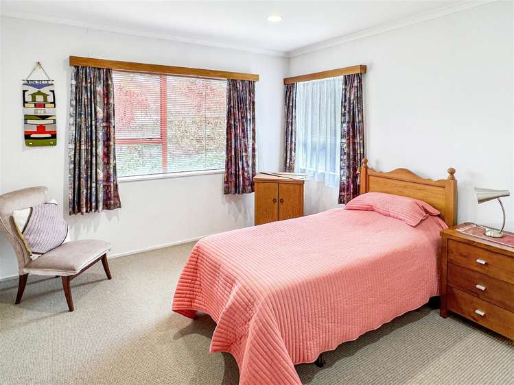 34 Warwick Drive Lynmore_11