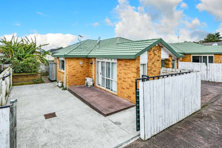 2/94 Pah Road Papatoetoe_13